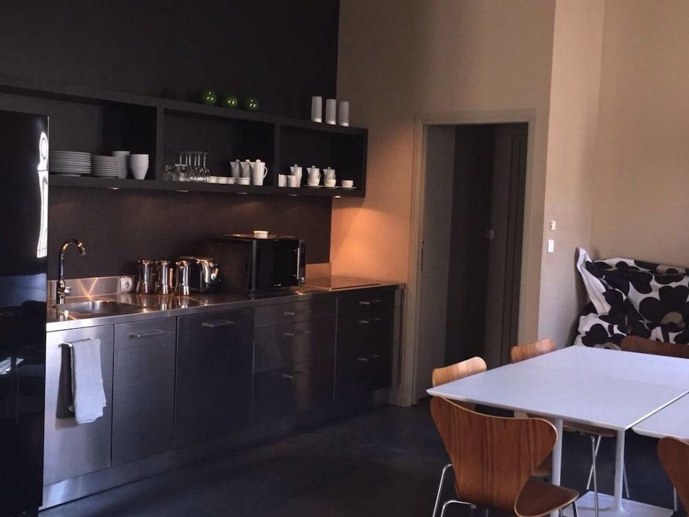 Les 4 Etoiles Acomodação com café da manhã Montpellier Exterior foto